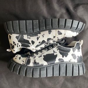 Mata Cow Print Platform Shoe